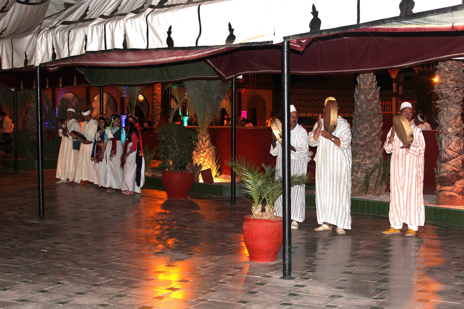 Restaurant chez Ali Marrakech - Diner & spectacle Fantasia - photo 2